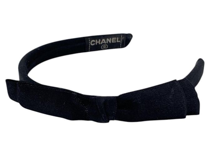 Timeless Chanel Fascia per capelli vintage in nastro di raso nero con fiocco - vista 2