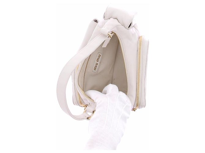 Miu Miu Leather Handbag Beige - view 7