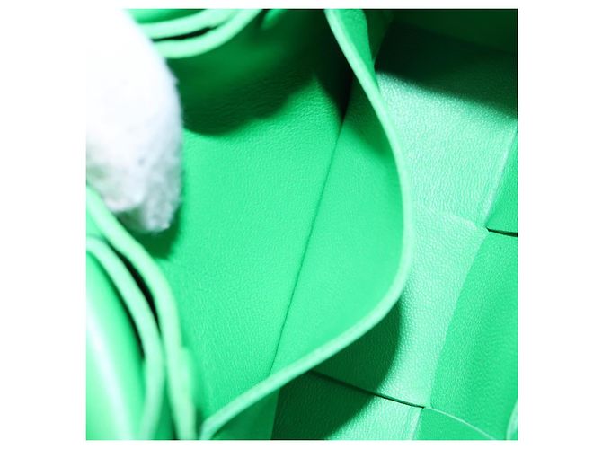 BOTTEGA VENETA MAXI INTRECCIATO Candy Cassette Bag Leather Green - vista 20