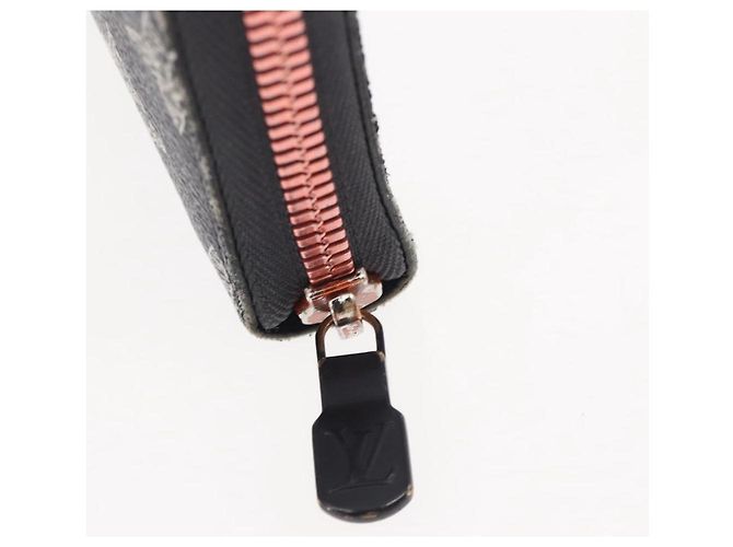 LOUIS VUITTON Ink Upside Down Zippy Organizer NM Wallet Navy M62931 - vista 8