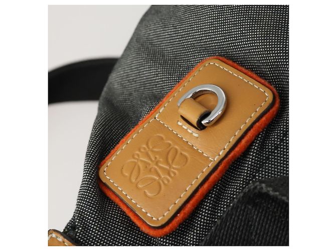 LOEWE Eye Nature Convertible Backpack Canvas Leather Gray Silver - vista 19