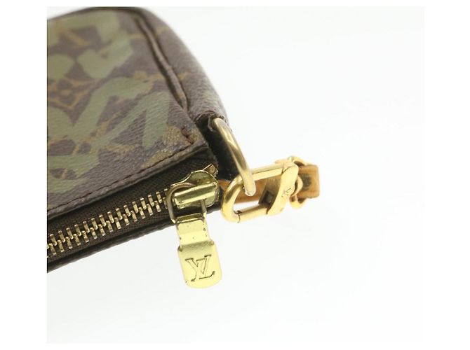 LOUIS VUITTON graffiti Pochette Accessoires Pouch Green M92191 LV - vista 16