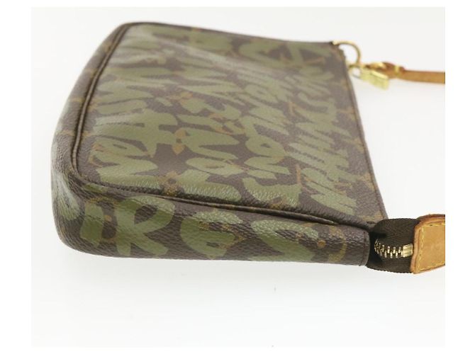 LOUIS VUITTON graffiti Pochette Accessoires Pouch Green M92191 LV - vista 5
