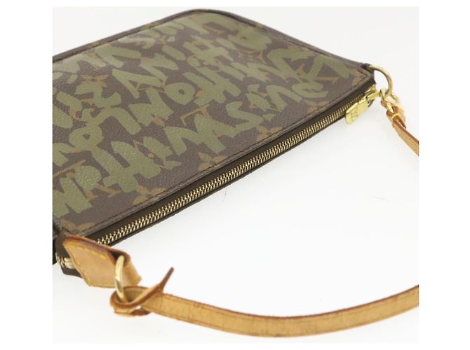 LOUIS VUITTON graffiti Pochette Accessoires Pouch Green M92191 LV - vista 6