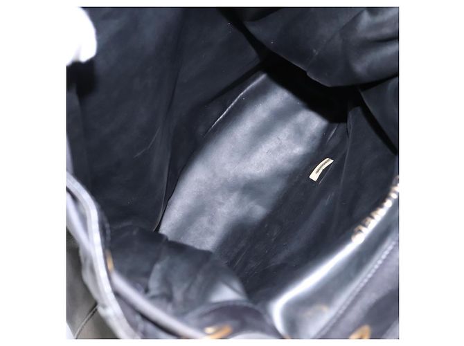 CHANEL Schultertasche aus Lammleder Schwarz CC - Ansicht 11