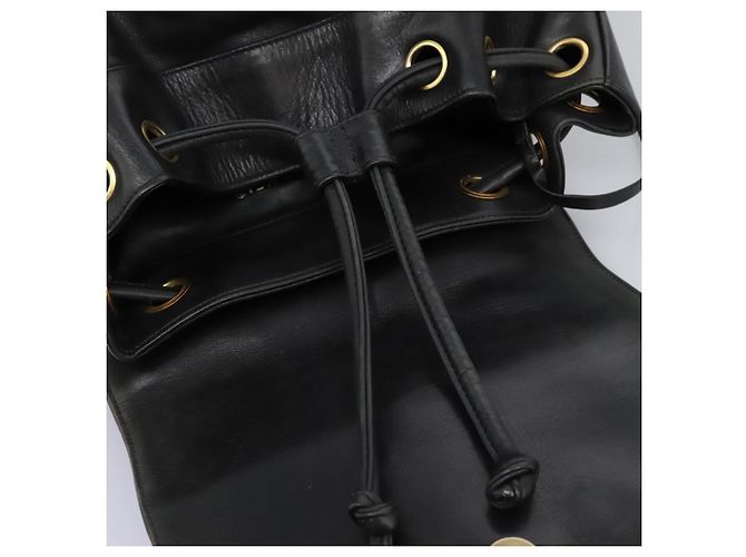CHANEL Schultertasche aus Lammleder Schwarz CC - Ansicht 21