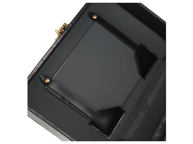 LOUIS VUITTON Vanity Epi Shoulder Bag Black LV - vista 22