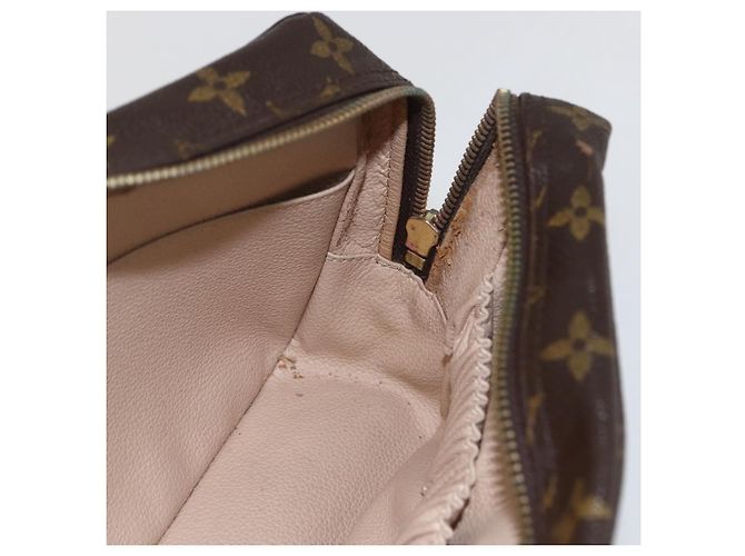 LOUIS VUITTON Monogram Trousse Toilette 23 Clutch Bag M47524 LV - vista 17