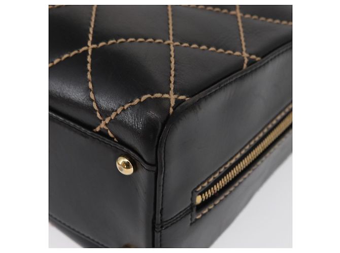 CHANEL Wild Stitch Hand Bag Cuero Negro Oro CC - vista 15