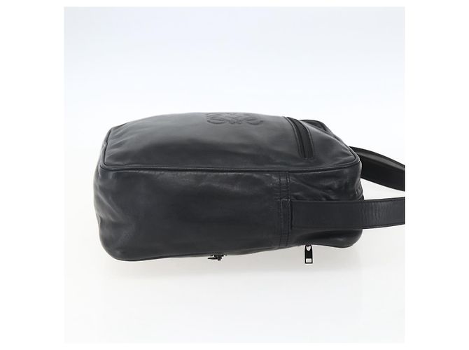 LOEWE Anagram Shoulder Bag Leather Black Gold - vista 4