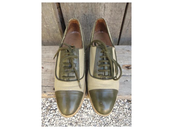 Bally Suisse Scarpe Richelieu Vania in Pelle e Tela Verde Cachi - vista 3