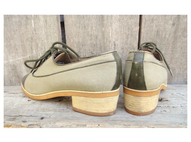 Bally Suisse Scarpe Richelieu Vania in Pelle e Tela Verde Cachi - vista 5