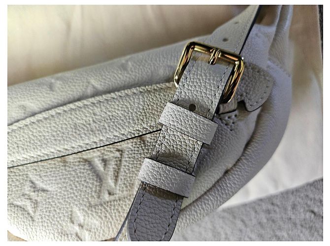 Bumbag Borsello da cintura Louis Vuitton Monogram cream Empreinte leather Beige - vista 5