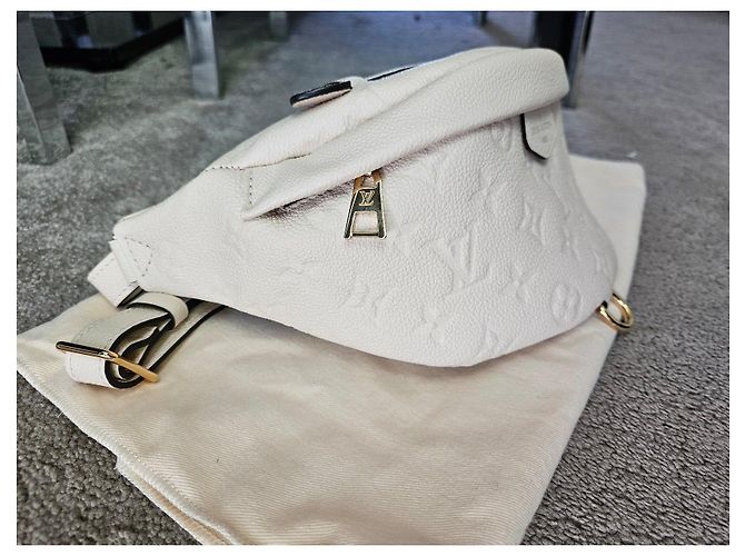 Bumbag Borsello da cintura Louis Vuitton Monogram cream Empreinte leather Beige - vista 9