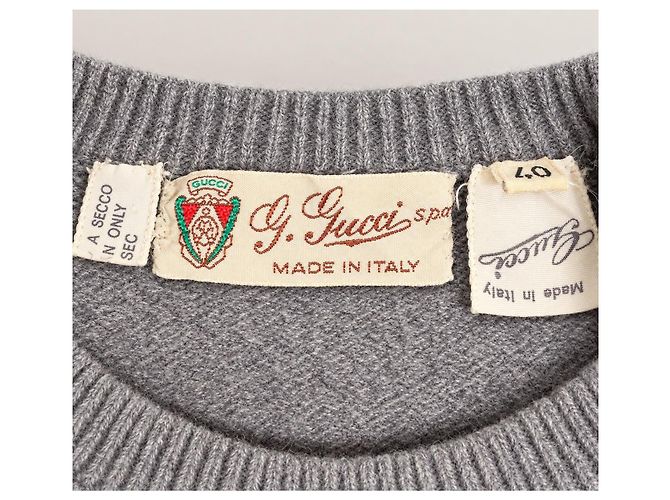 Gucci grauer Kaschmirpullover mit Rautenmuster - Ansicht 5