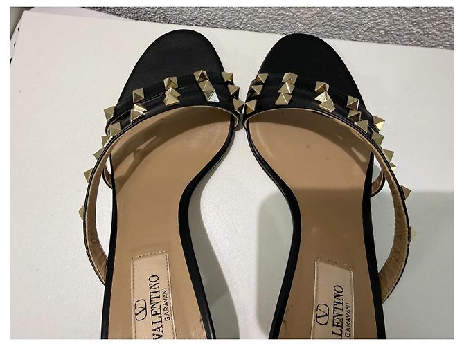 Valentino Garavani Mules Rockstud Pelle Nera Taglia 37 Nero Silver hardware - vista 10