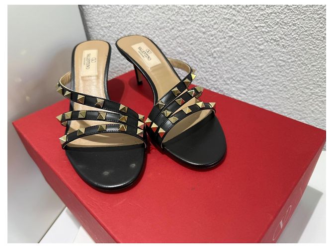 Valentino Garavani Mules Rockstud Pelle Nera Taglia 37 Nero Silver hardware - vista 14