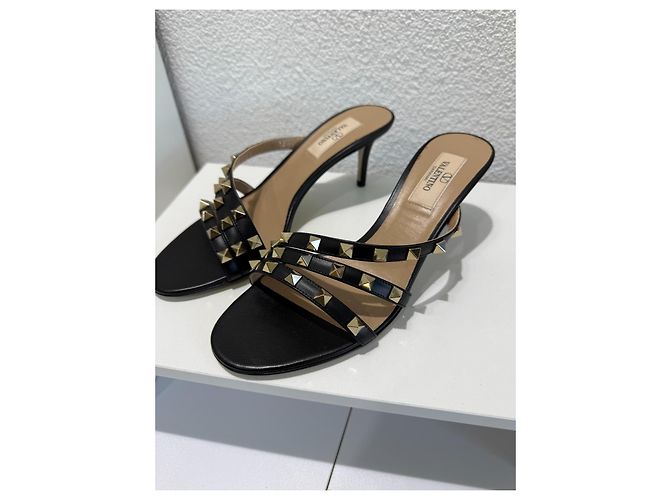 Valentino Garavani Mules Rockstud Pelle Nera Taglia 37 Nero Silver hardware - vista 4