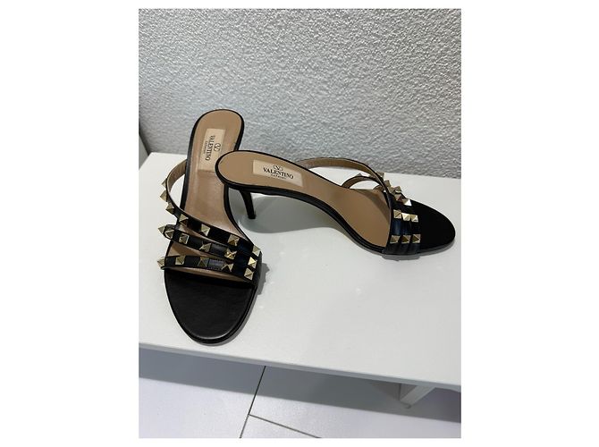 Valentino Garavani Mules Rockstud Pelle Nera Taglia 37 Nero Silver hardware - vista 8