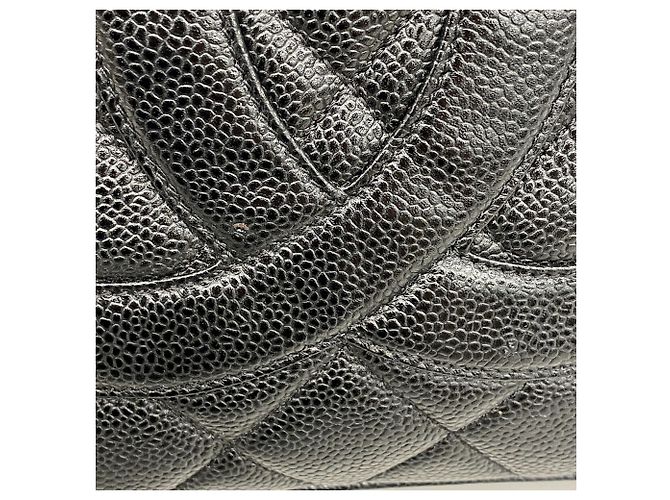 Chanel Tote Bag aus schwarzem genarbtem Kalbsleder - Ansicht 9