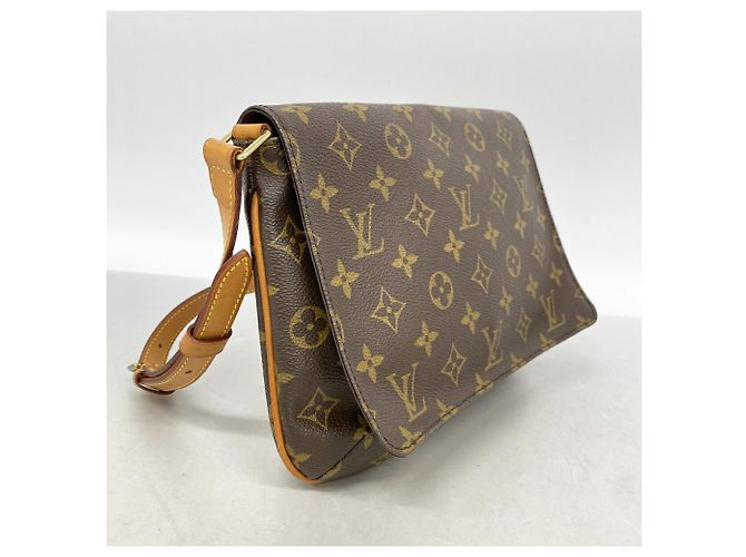 Bolso de hombro Louis Vuitton Monogram Musette Tango Castaño - vista 2