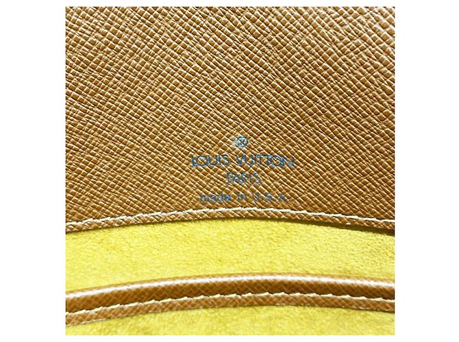 Bolso de hombro Louis Vuitton Monogram Musette Tango Castaño - vista 5