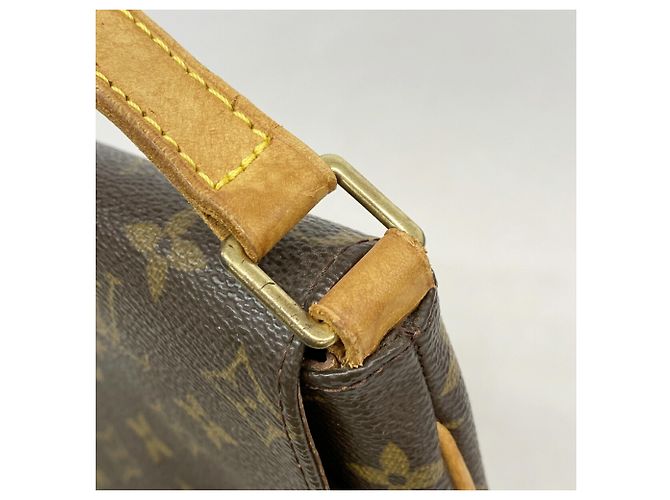 Bolsa de Ombro Louis Vuitton Monogram Musette Salsa Marrom - vista 11