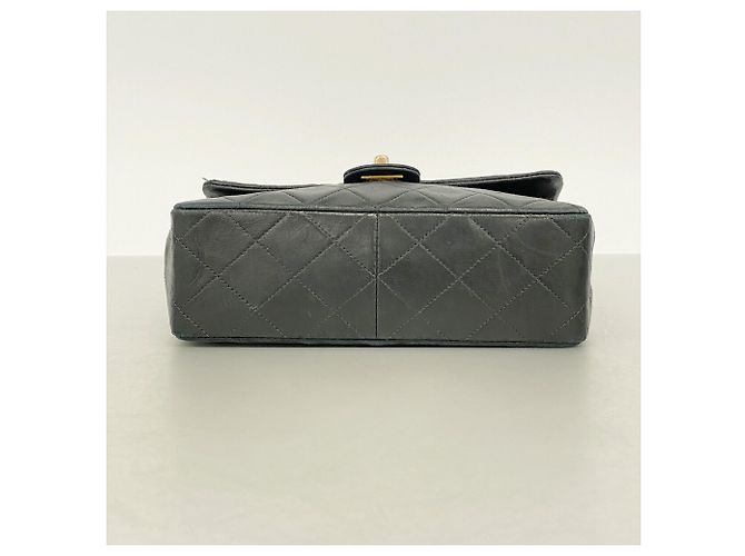 Timeless Chanel Matelassé Chain Shoulder Bag Black - view 3
