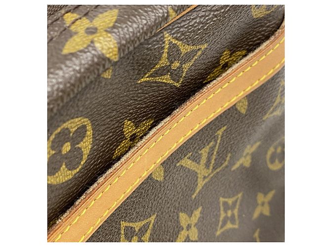 Borsa a tracolla Louis Vuitton Monogram Jeune Fille GM Marrone - vista 6