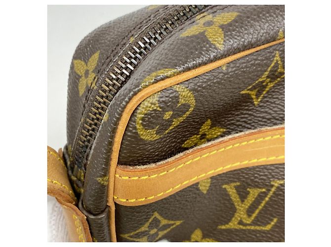 Borsa a tracolla Louis Vuitton Monogram Jeune Fille GM Marrone - vista 7