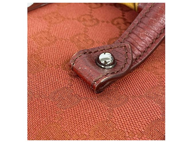 Bolso Gucci GG Canvas Bamboo Roja - vista 10
