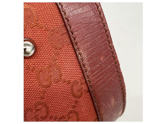 Bolso Gucci GG Canvas Bamboo Roja - vista 8