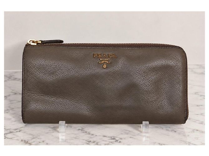 Prada grained leather zipped wallet grey - view 2