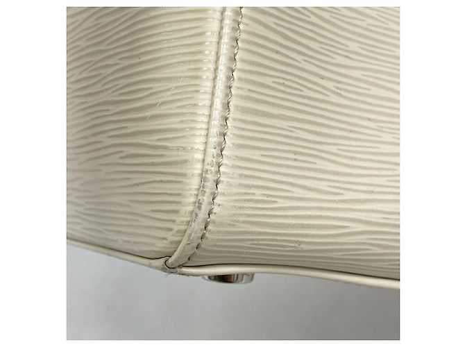 Louis Vuitton Epi Leather MM Handtasche Aus weiß - Ansicht 7
