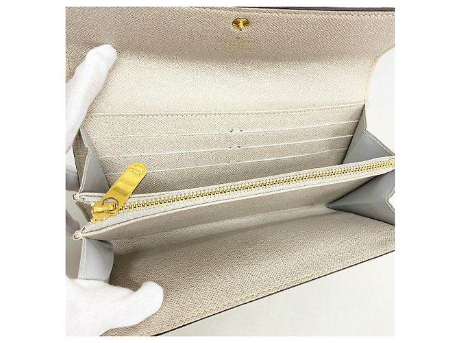 Louis Vuitton Monogram Dentelle Portefeuille Sarah Long Wallet M95390 Castaño Plata - vista 3