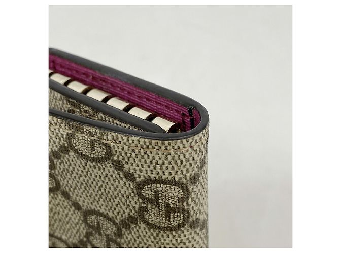 Gucci GG Supreme Schlüsseletui in Beige - Ansicht 5