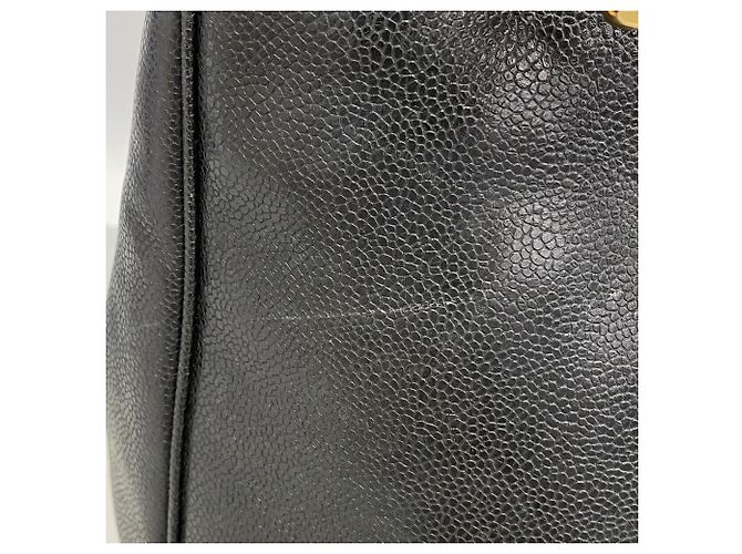 Chanel Triple Coco Schultertasche aus Kaviarleder Schwarz - Ansicht 10