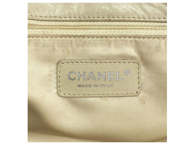 Borsa Chanel Tote Chain 2.55 in pelle matelassé Crudo - vista 5