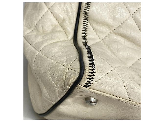 Borsa Chanel Tote Chain 2.55 in pelle matelassé Crudo - vista 8