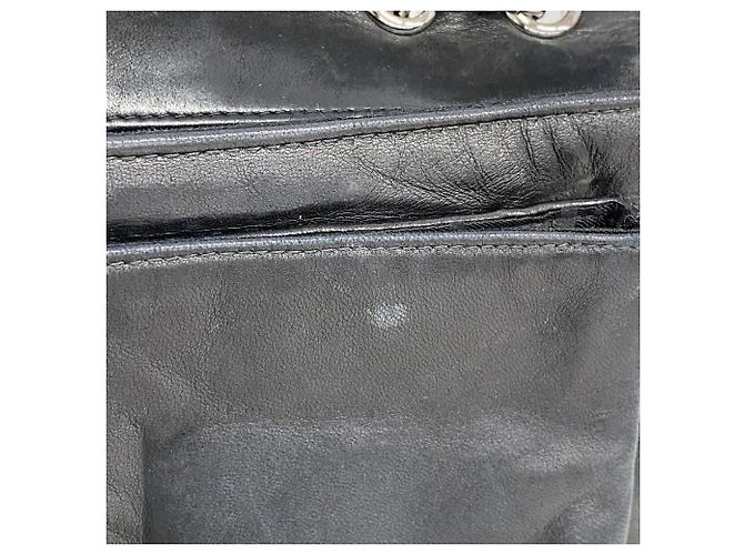 Bolsa de ombro Chanel em couro preto - vista 9