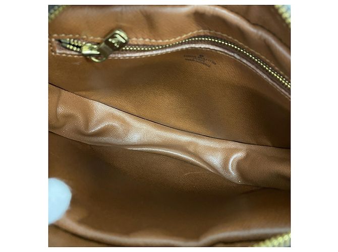 Borsa a spalla Louis Vuitton Monogram Jeune Fille PM Marrone - vista 4