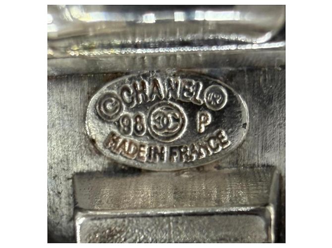 Orecchini a clip rotondi Chanel Vintage 98P Logo Design Argento - vista 6