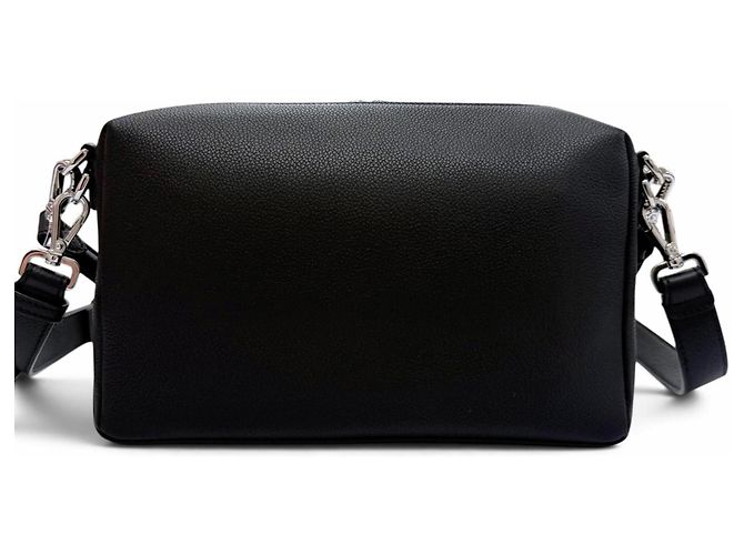 Fendi 7VA672 Louis Medium FF Metal Shoulder Bag Noir - vue 3