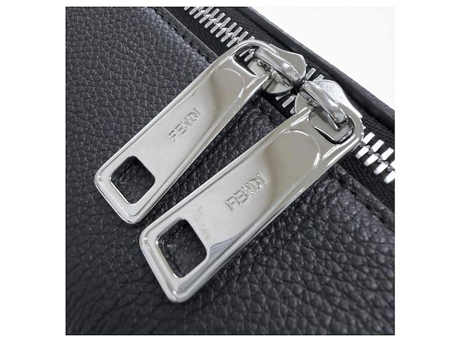 Fendi 7VA672 Louis Medium FF Metal Shoulder Bag Noir - vue 9