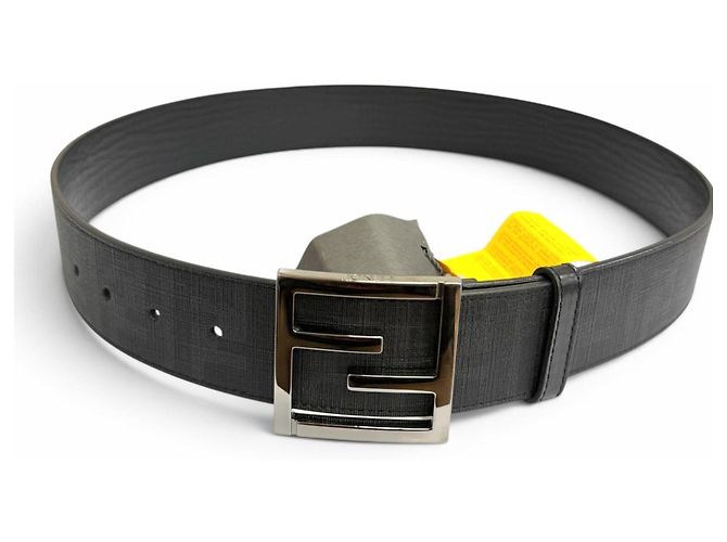 Zucca Fendi Gürtel aus schwarzem Leder mit FF-Logo-Schnalle - Ansicht 3