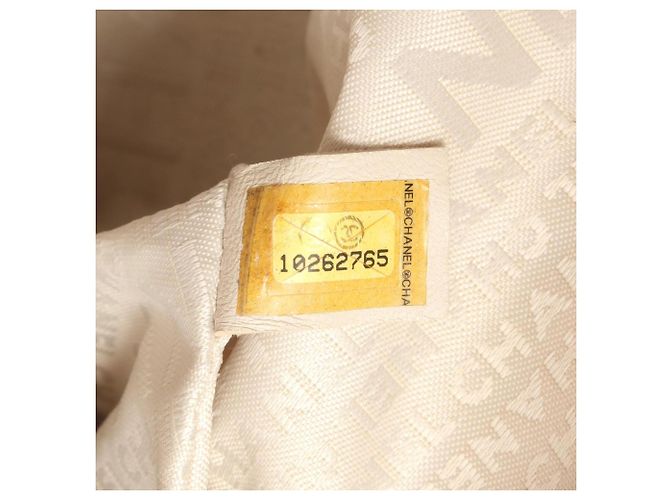 Bolsa de Ombro Chanel 2.55 Matelassé Beige - vista 5