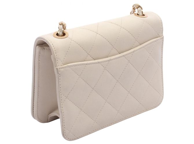 Borsa a tracolla Chanel Gripoix Matelassé con patta completa Bianco - vista 2