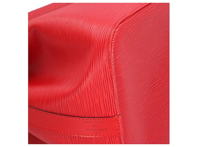 Noe Borsa a tracolla Louis Vuitton Petit Noé Epi Rosso Multicolore - vista 10