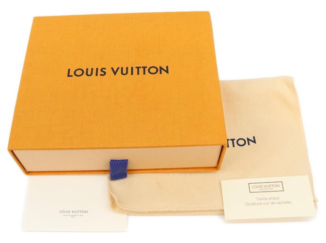 Louis Vuitton Black Damier Marco Bi-fold Wallet - view 8