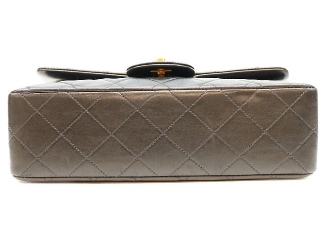 Borsa a tracolla Chanel in pelle d'agnello matelassé nera Nero - vista 5